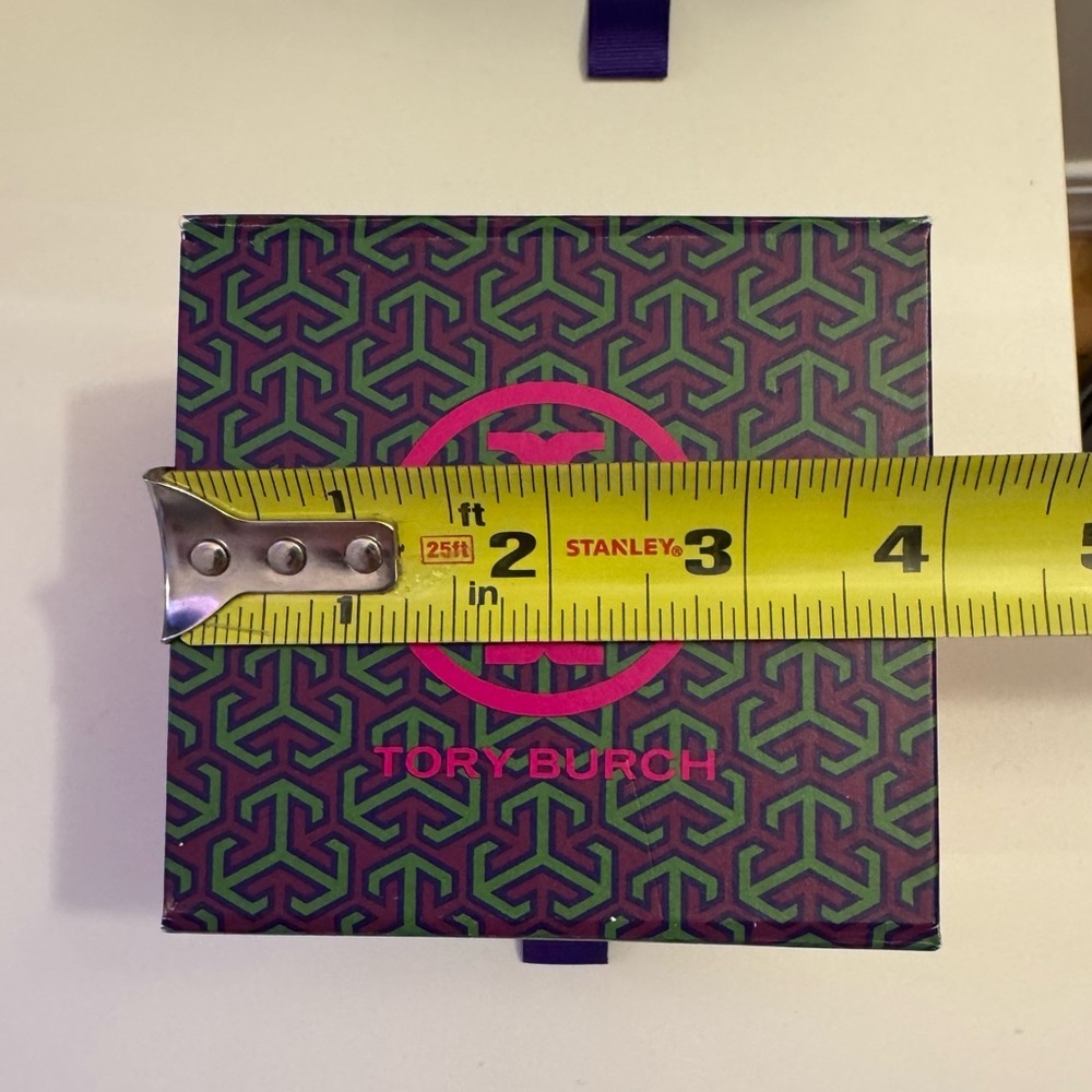 Five Small Tory Burch Boxes - Picture 9 of 9